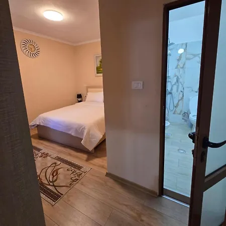 Oasis Apartment