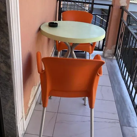 Apartment Oasis